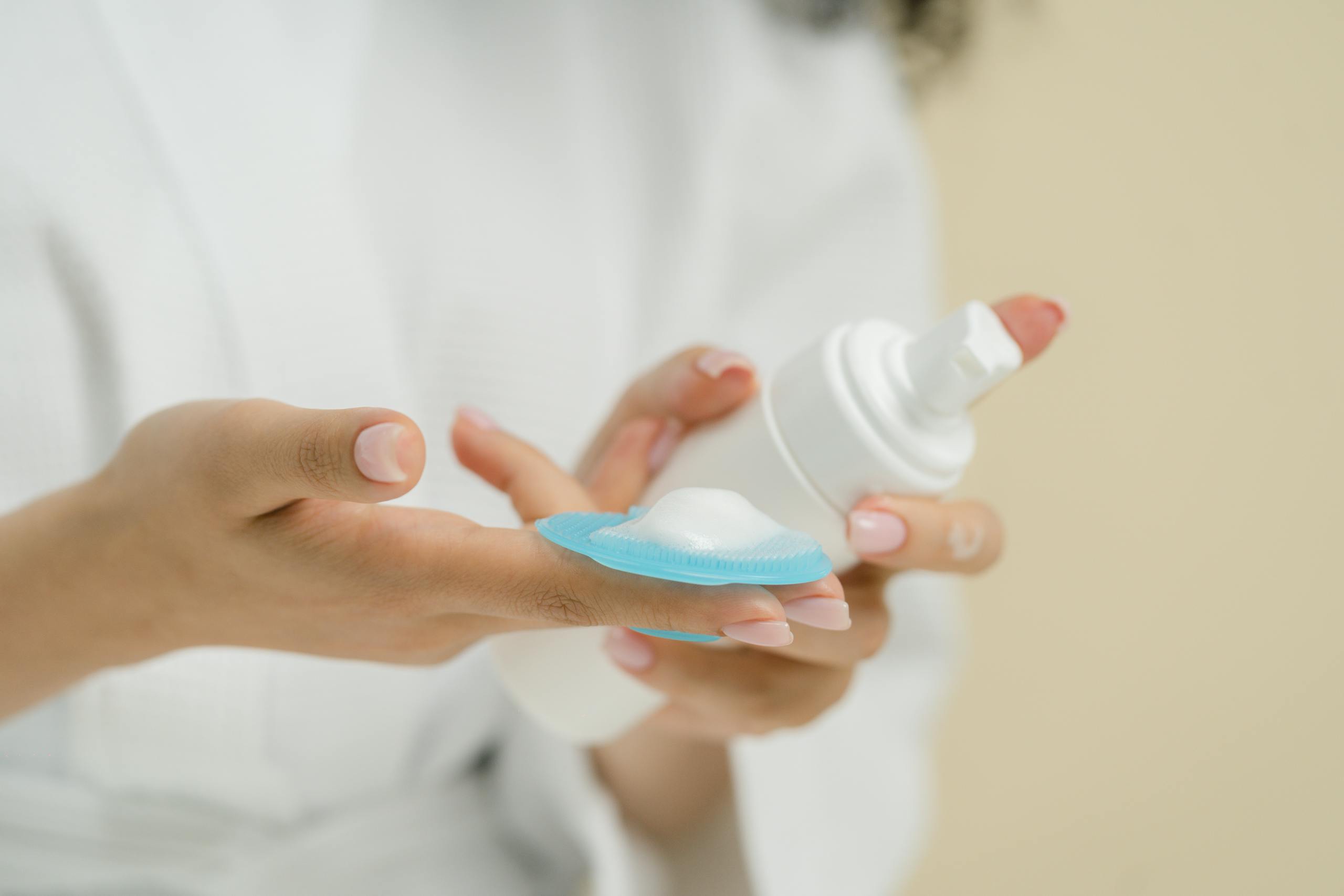 피부 타입별 Korean Cleanser 선택 가이드와 약산성 클렌저 사용법